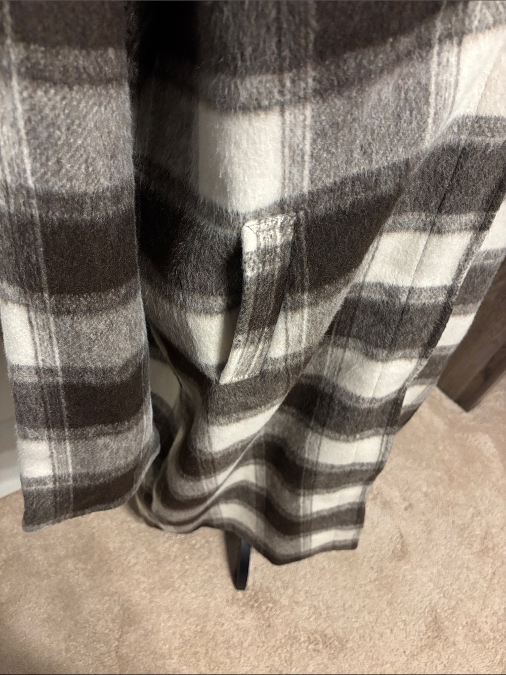 PrettyLittleThing Plaid Funnel Neck Maxi Coat - Picture 5 of 9